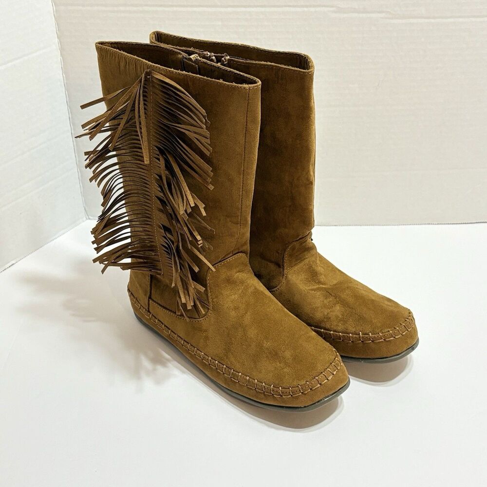 MUDD Girls  "MDDAKOTTATAN" Boots Moccasin Fringe Size 5M NWOT